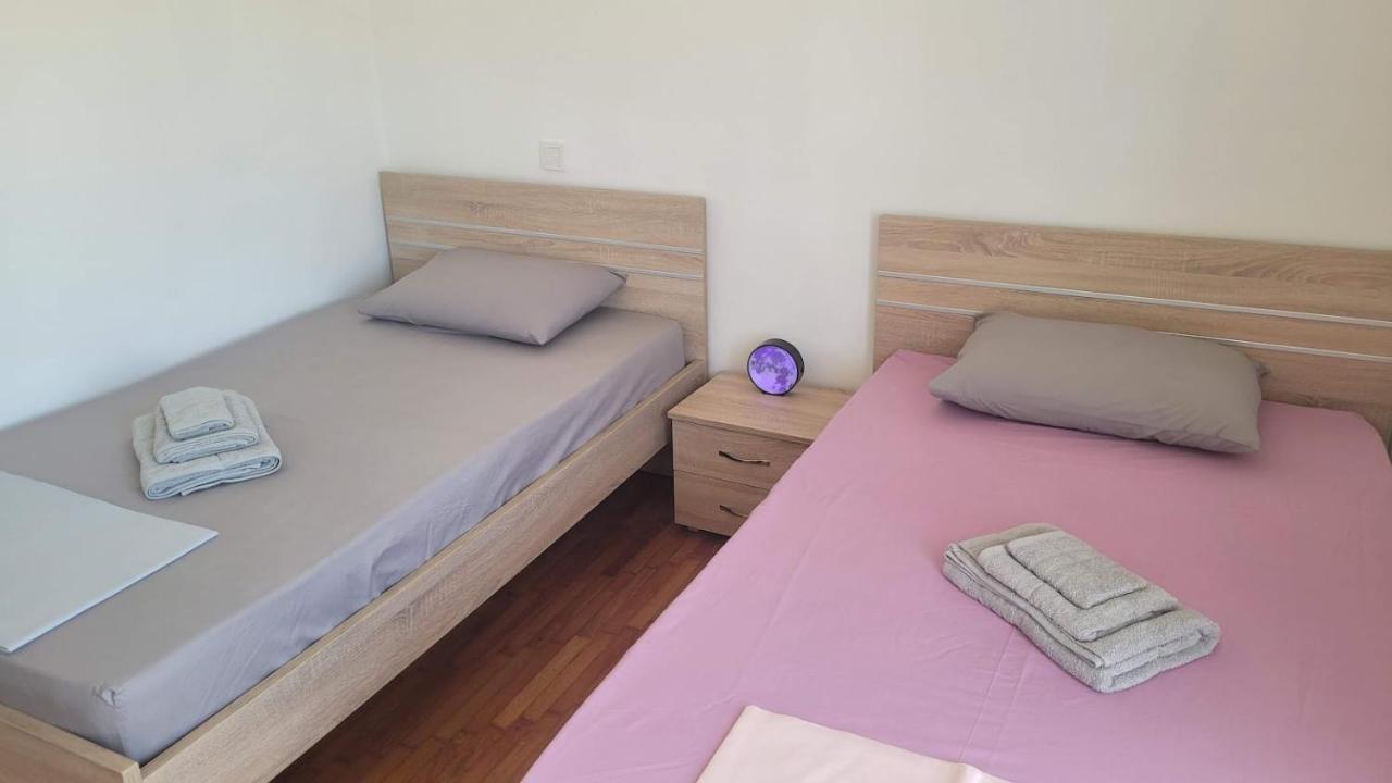 Seaty Apartment Corinth Екстер'єр фото