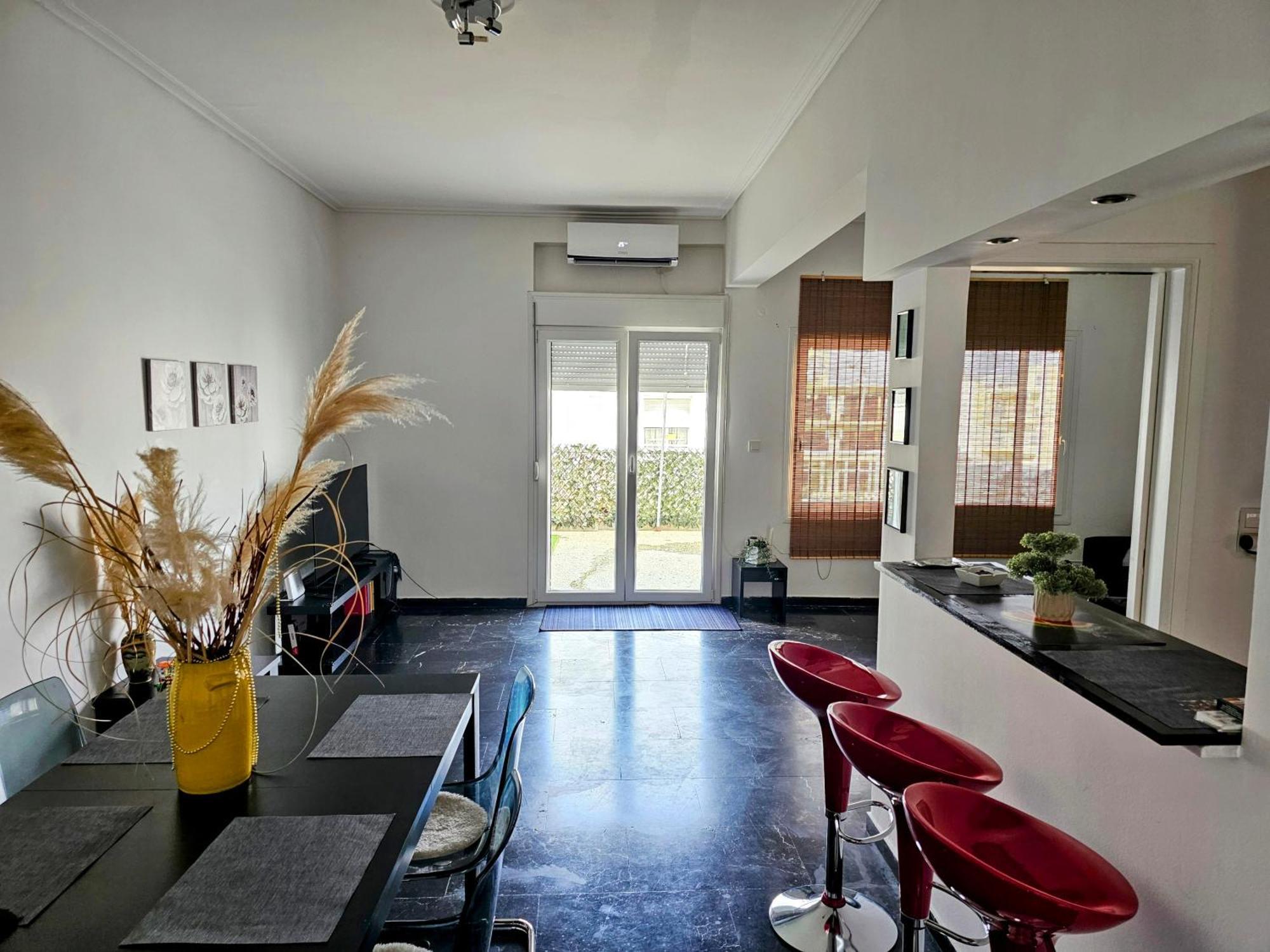 Seaty Apartment Corinth Екстер'єр фото